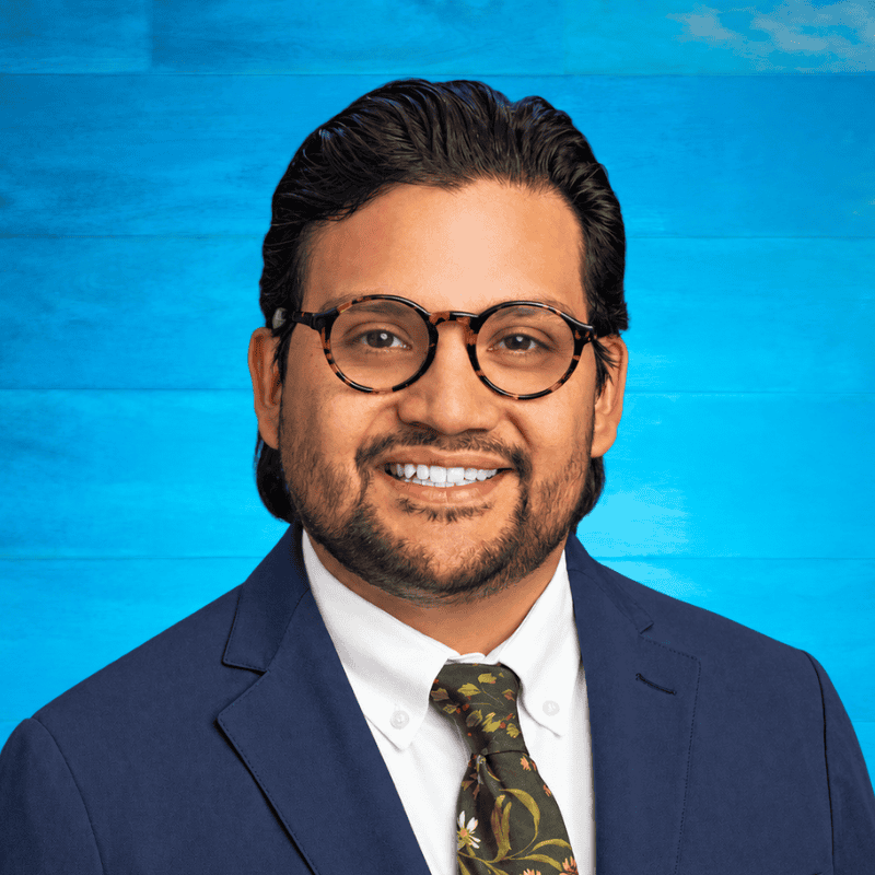 Associate Attorney Headshot